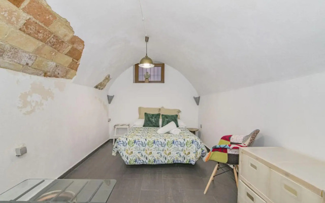 LA CUEVA DE H y M