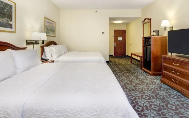 Hampton Inn