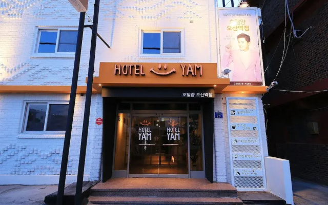 hotelImage