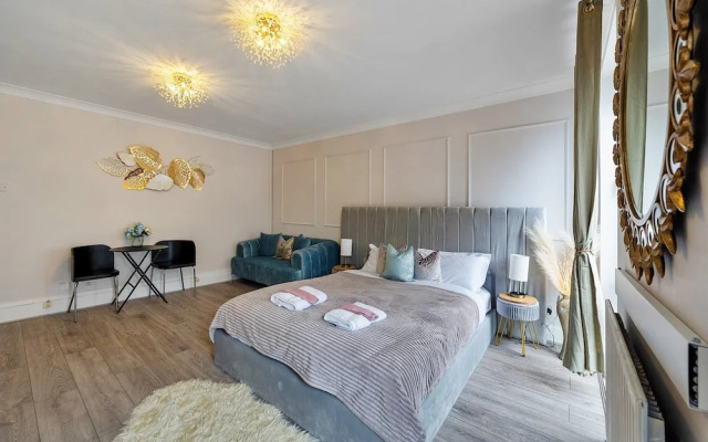 Apartment in Wapping Near Tower of London