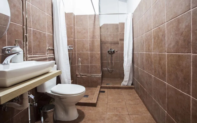 The Tribe Eco Lodge - Hostel