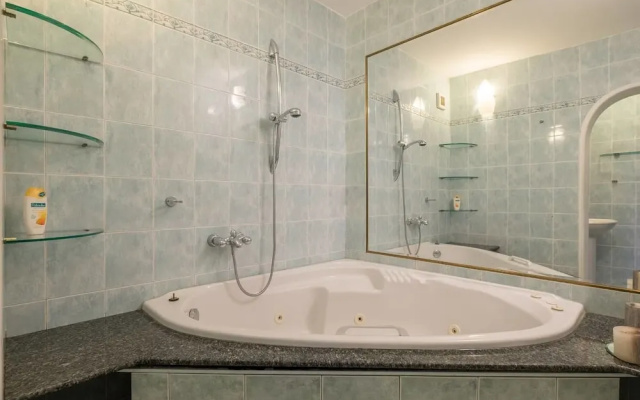 FM Economy 3-BDR Apartment - Spacious Lozenetz Area