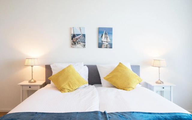 Apartment in Scheveningen Harbor Views