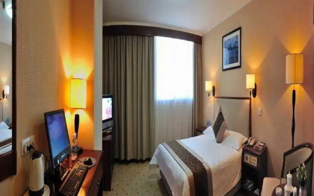 Qingdao Hotel