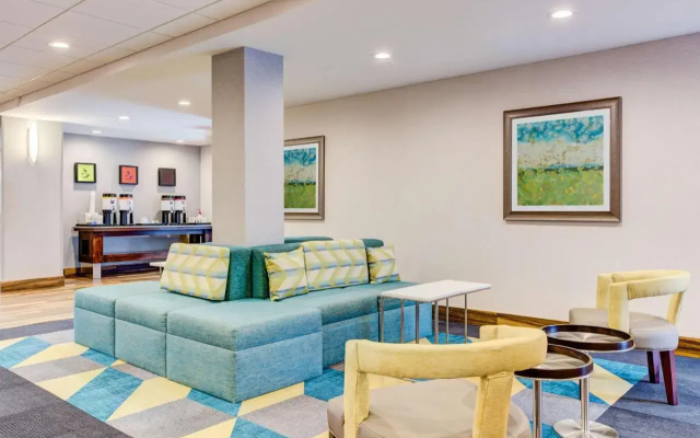 Hampton Inn Macon - I-475