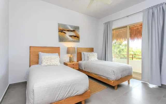 Condo Complex with an Alluring Pool & Tropical Vibes by Stella Rentals
