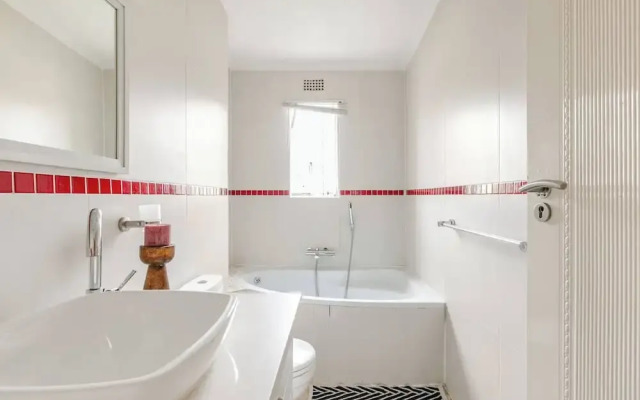 Cosy 2bed in Heart of Sandton