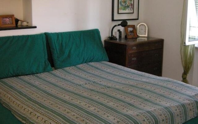 Отель La Casa sui Tetti B&b Генуя комната для гостей