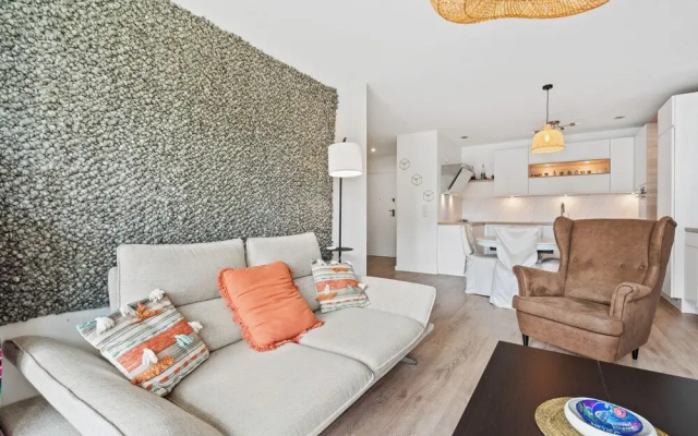 Stylish Apt Bouneweg-Süd Book Now ID225