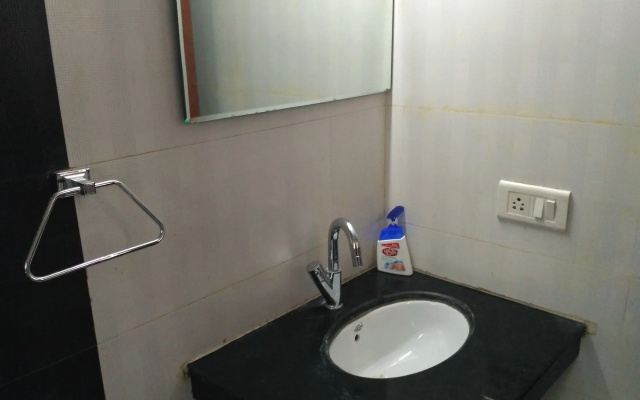 Hotel Everest Inn