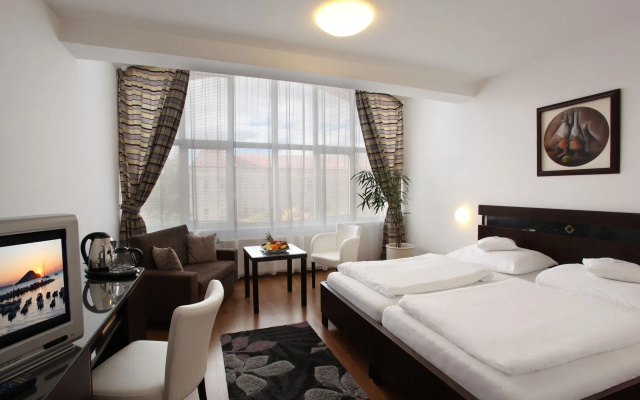 Hotel Trinity