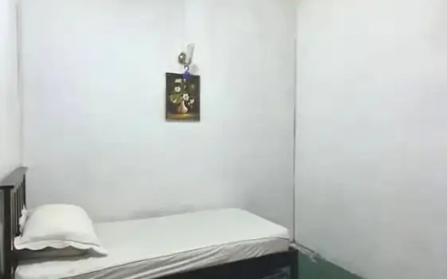 Hotel O Penginapan Almera