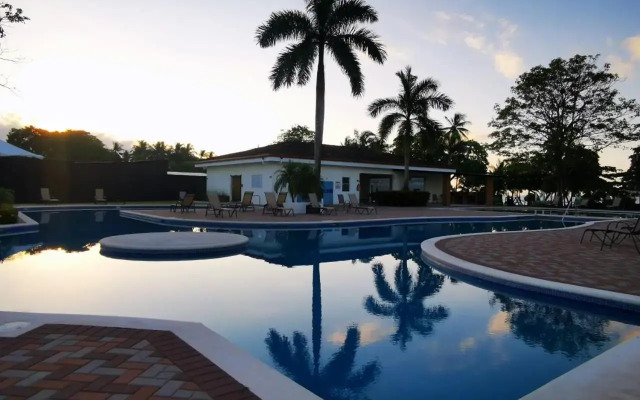 Hermosa casa de playa en bejuco