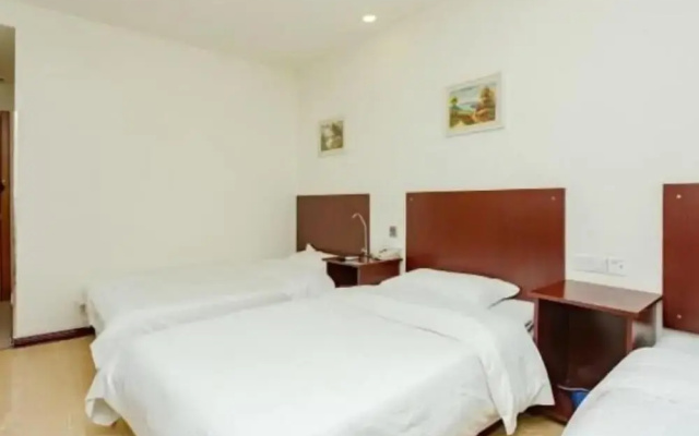 GreenTree Alliance Jinan Licheng Town Yaohua Road Yaoqiang Airport Hotel