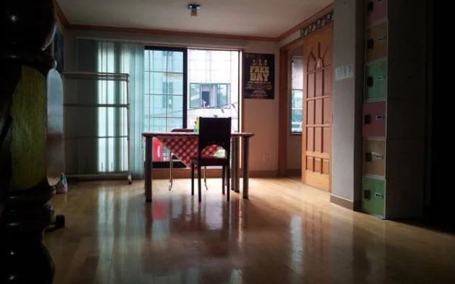 Big Choi's Guest House