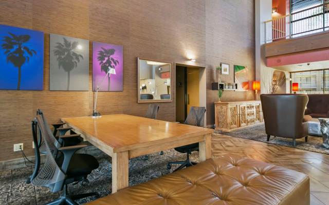 Best Western Plus Scottsdale Thunderbird Suites