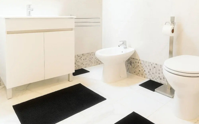 Praia da Rocha 1 Bedroom Apartment With Balcony
