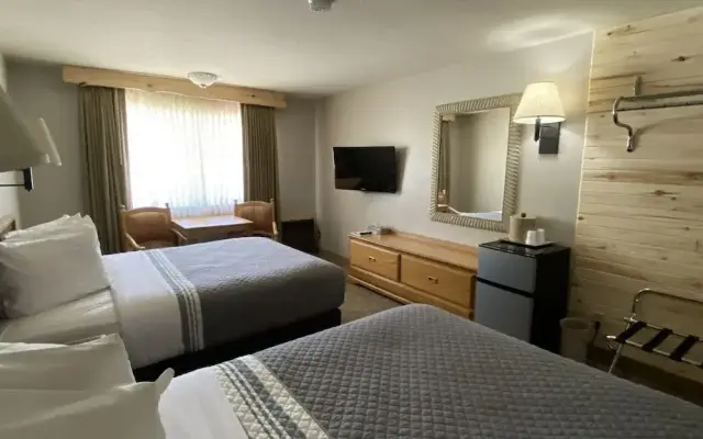 Browns Canyon Inn