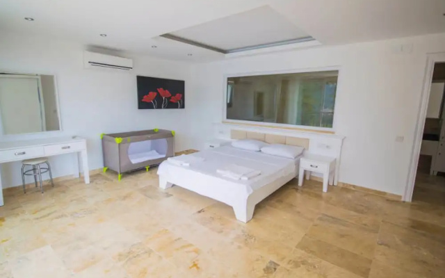 Villa Serenity