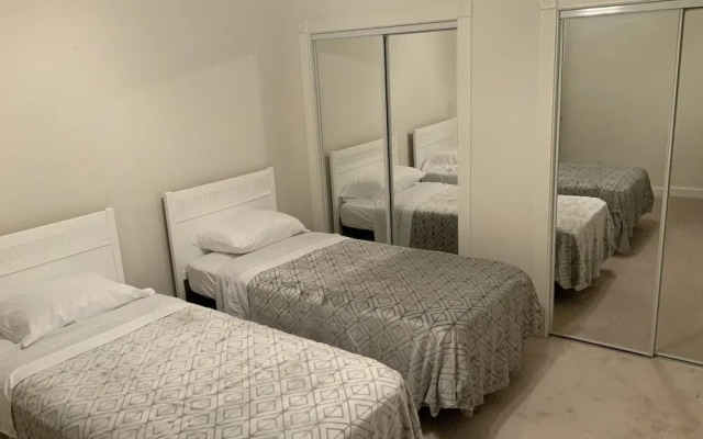 Myrtlewood by Monarch Rentals