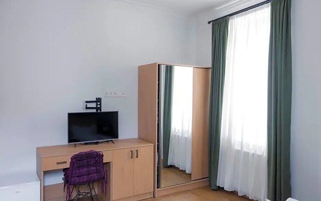 View and More Hotel