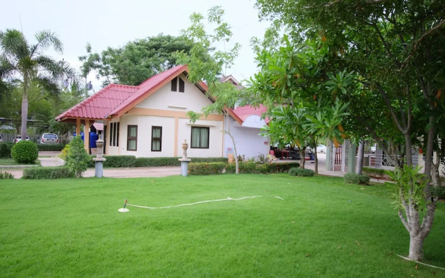 Khumphyazaw Resort
