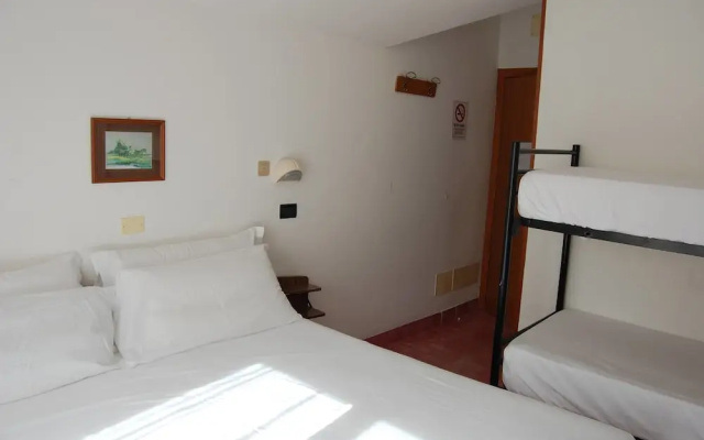 Hotel Flores
