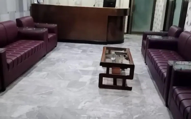 Golden Palace Guest House