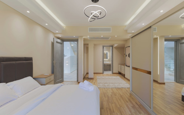 ELITE Luxury 4BR Villa PalmHills Golf Ex