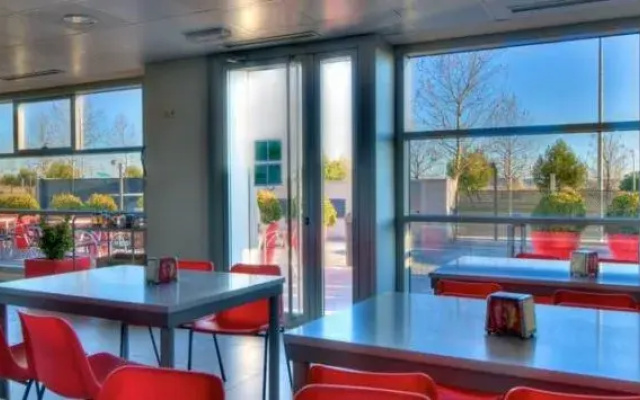 Vertice Roomspace Madrid