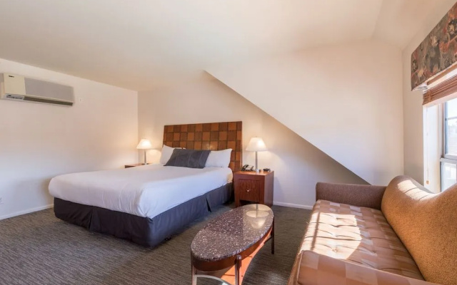 Royal Copenhagen Inn