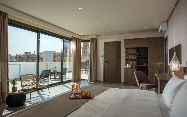 Metropole Urban Hotel