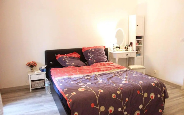 Cosy 74m2 apartment close to Paris and La Defense