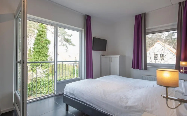 Villa in Arcen With Pool & Family Amenities