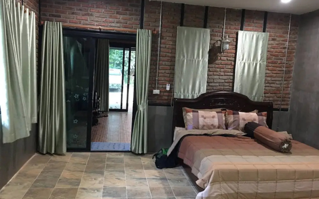 Peaceful House Surrounding by Nature Krabi Province