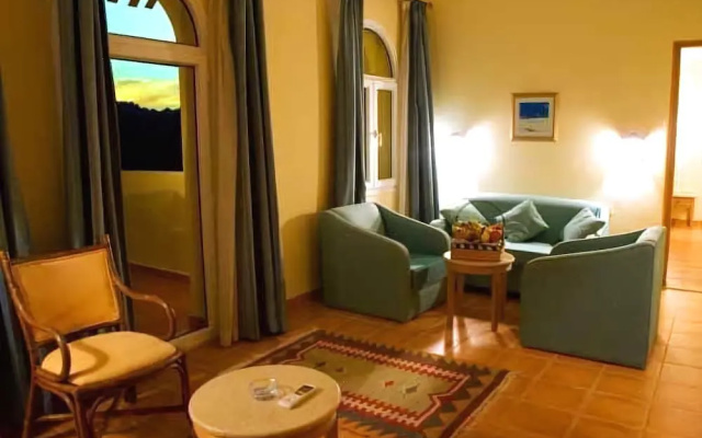 Solitaire Resort
