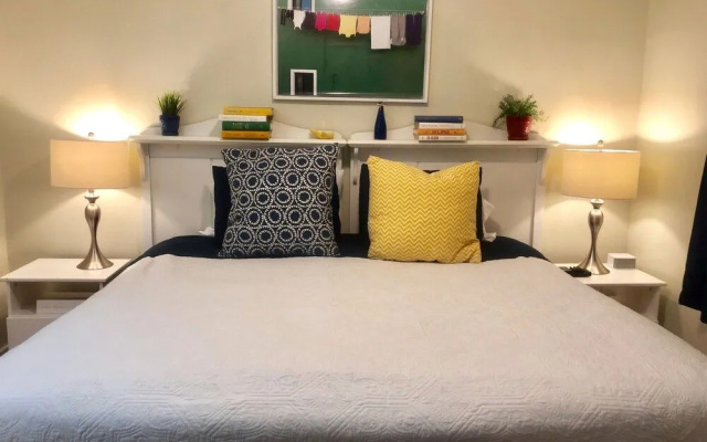 Suites on Coming