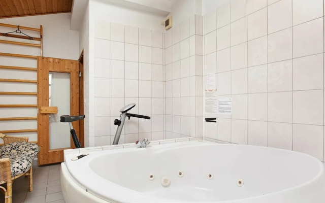 Quaint Holiday Home in Væggerløse for 10 People
