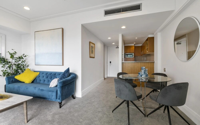 Zodiak's One Bedroom on Viaduct Harbour