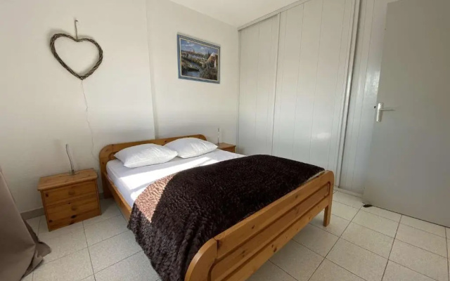 Appartement Le Grau-du-Roi, 3 pièces, 5 personnes - FR-1-250-237