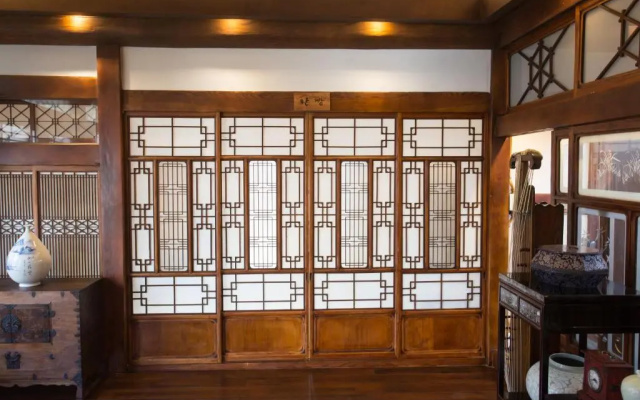 Hanok1957