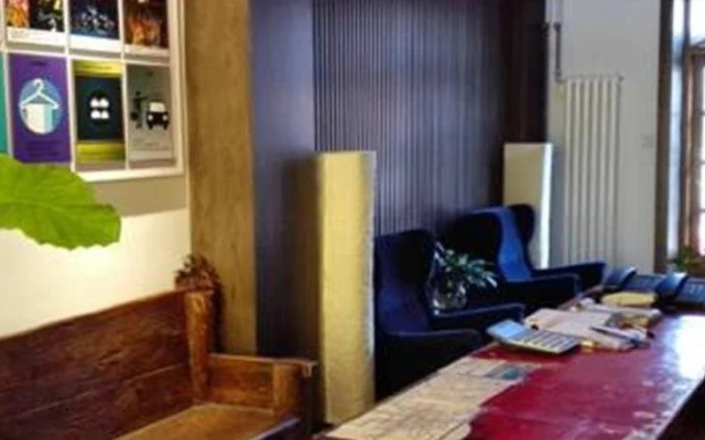 Qian Men Hostel