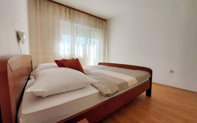 Apartments Irena