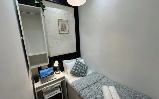 Familiar Partition Room In Tecom