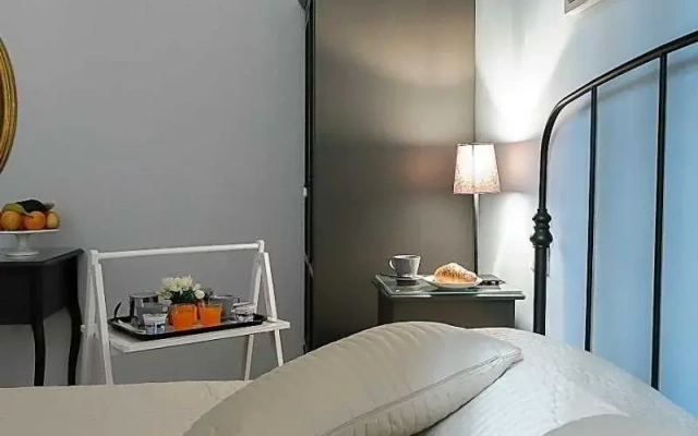 B&B Jolie