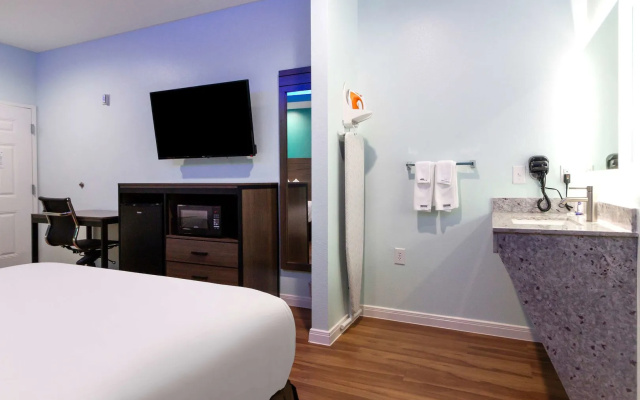 Americas Best Value Inn Aldine Westfield