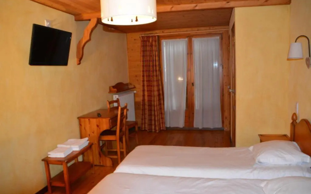 Hôtel Alpis Cottia