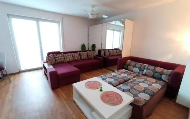 BodenSEE Friedrichshafen City Apartment "LARA"