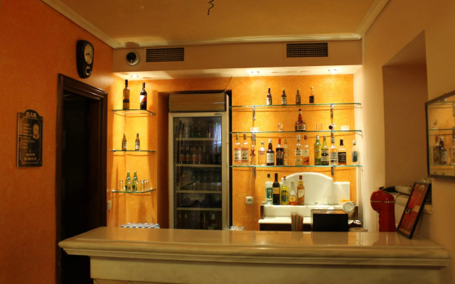 Exis Boutique Hotel
