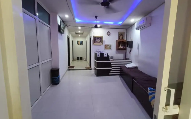 Hotel Shriji Nikunj